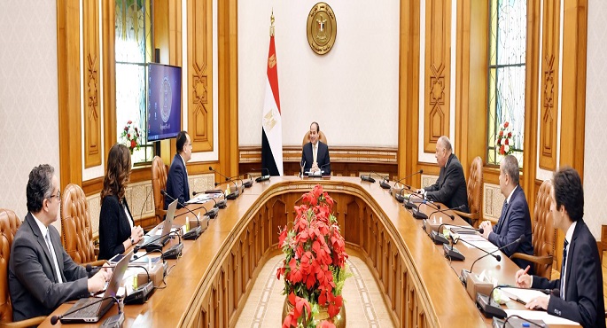 الرئيس السيسي يوجه بمواصلة الجهود لإعادة المواطنين العالقين حول العالم