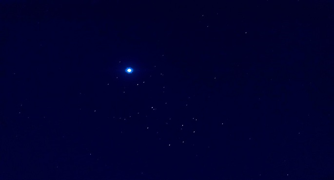 تزامنا مع بدء فصل الصيف.. كوكب الزهرة يلتقي بالتوأمين الليلة
