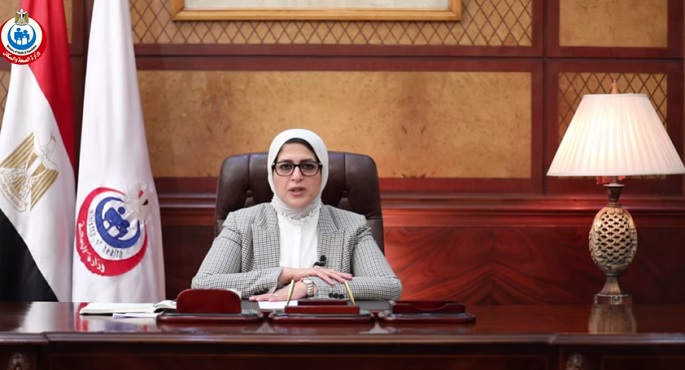 وزيرة الصحة تطمئن على الأطباء المصابين بفيروس كورونا