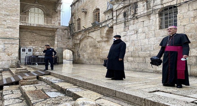 في الجمعة العظيمة..المدبر الرسولي بالقدس يدعو للصلاة من أجل مرضى وضحايا كورونا