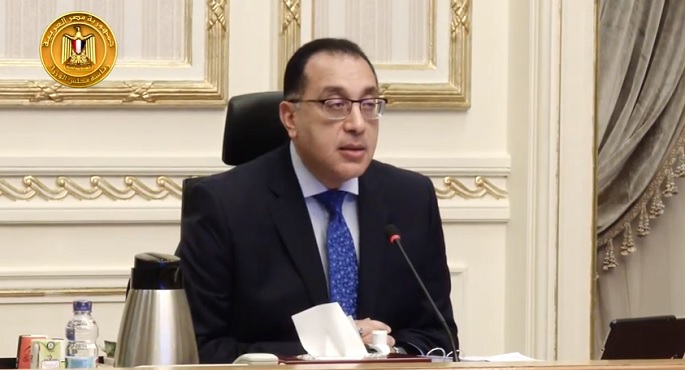 رئيس الوزراء يستعرض تقريرا من وزيرة التضامن عن جهود تجهيز أماكن العزل الطبي