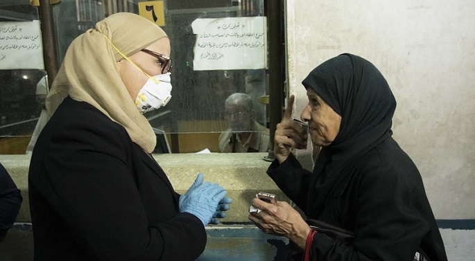 بالصور .. جولة تفقدية لوزيرة التضامن لمتابعة انتظام صرف معاشات أبريل