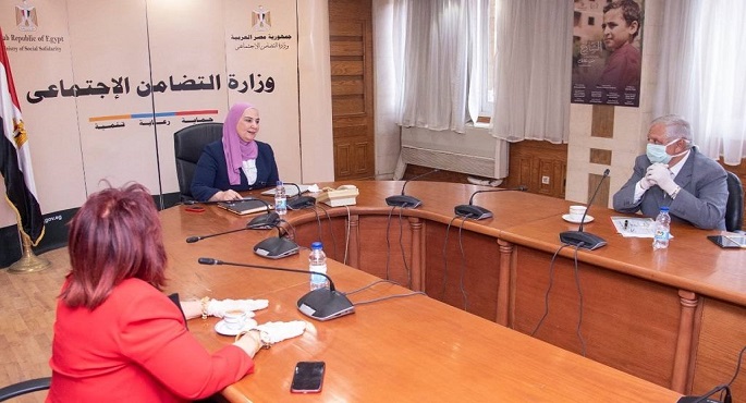 وزيرة التضامن تبحث مع وفد المستثمرات العرب آليات التعاون لمواجهة كورونا