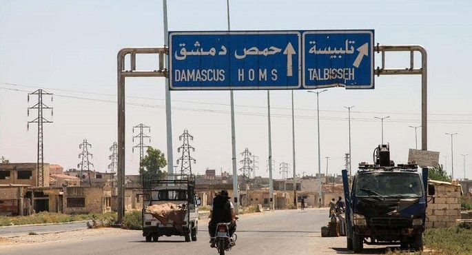 ” سانا “: انفجارات في مستودع أسلحة في مدينة حمص وسط سوريا