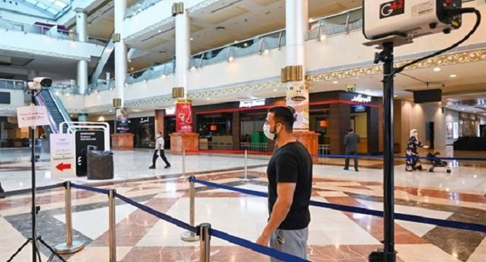 أبو ظبي تعلن إعادة فتح مراكز التسوق بعد اتخاذ إجراءات السلامة اللازمة