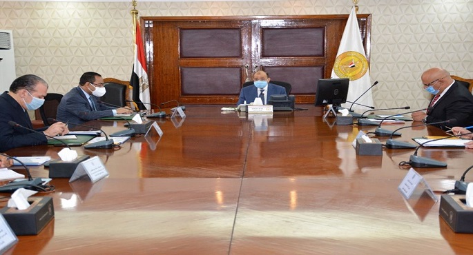 بالصور.. وزير التنمية المحلية يبحث مع رئيس المركزي للتنظيم والإدارة ملفات تطوير الهياكل التنظيمية والوظيفية للوزارة والمحافظات