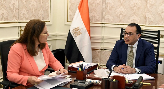 بالفيديو.. مدبولي يؤكد استمرار الاجراءات الاحترازية في صرف منحة العمالة غير المنتظمة