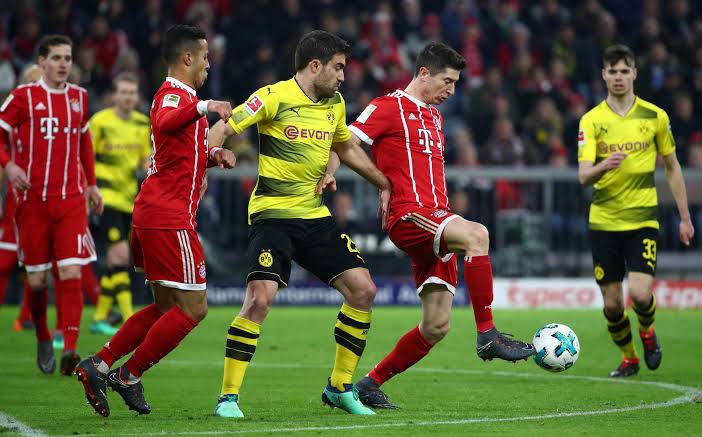 بايرن ميونخ يفوز على بروسيا دورتموند بهدف ويعزز صدارته للدوري الألماني