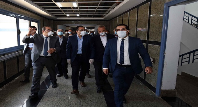 بالصور .. رئيس الوزراء يتفقد مشروع تطوير مستشفى كفر شكر المركزى