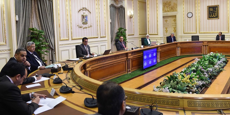 اللجنة العليا لإدارة أزمة كورونا تناقش اليوم فتح المساجد وعودة النشاط الرياضى واستئناف الطيران
