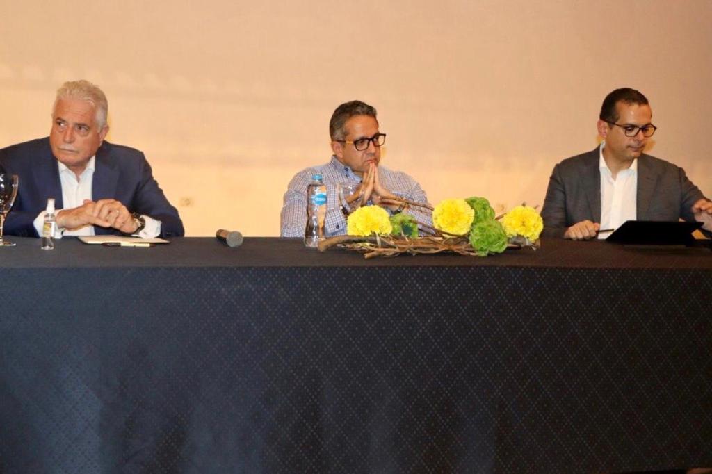 بالصور.. العناني واللواء خالد فودة يلتقيان بمستثمري جنوب سيناء