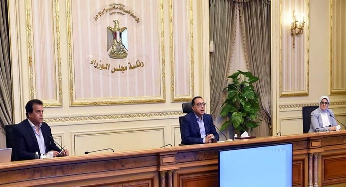 بالصور.. رئيس الوزراء يتابع تأهيل مستشفيات الحميات والصدر لعزل مصابي كورونا