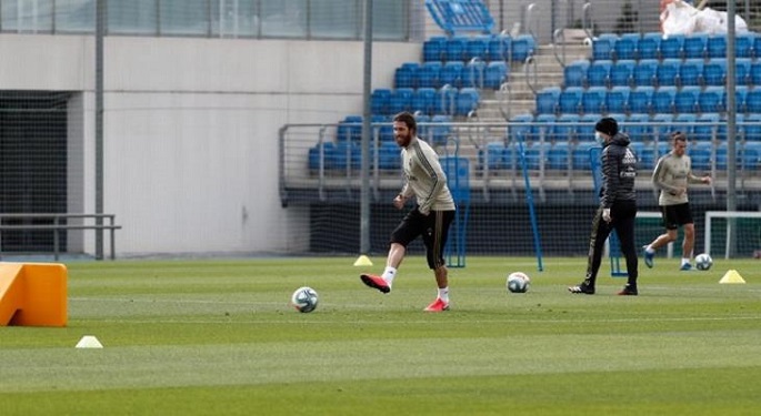 ريال مدريد يستأنف تدريباته بعد توقف لمدة شهرين بسبب أزمة كورونا