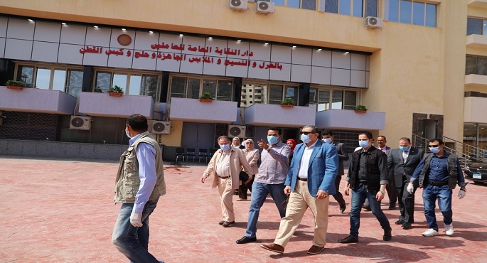 بالصور .. وزير القوى العاملة يتفقد فندق نقابة الغزل والنسيج بعد تطويره