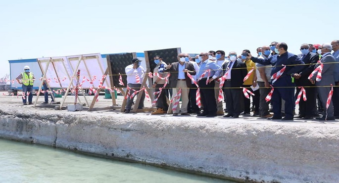 بالصور .. وزير النقل: نعمل على تطوير جميع الموانئ لتعظيم الاستفادة منها