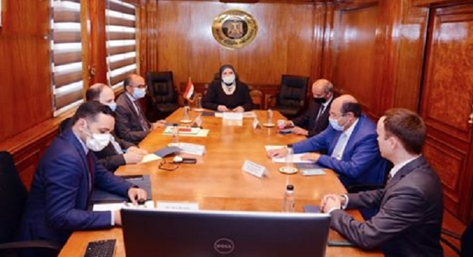 بالصور .. وزيرة التجارة تبحث مع نظيرها البيلاروسى مستقبل التعاون الاقتصادى المشترك بين البلدين
