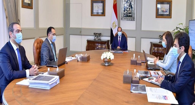 بالفيديو.. الرئيس السيسي يوجه بالاستمرار في العمل على مواجهة التحديات الاقتصادية الناجمة عن تداعيات كورونا