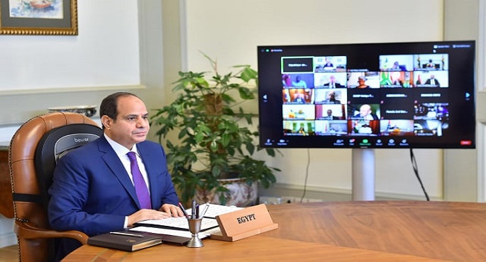 السيسي يشارك في قمة أفريقية مصغرة.. ويؤكد ضرورة الاستمرار في دعم أطقم مكافحة كورونا وتوفير المستلزمات الطبية