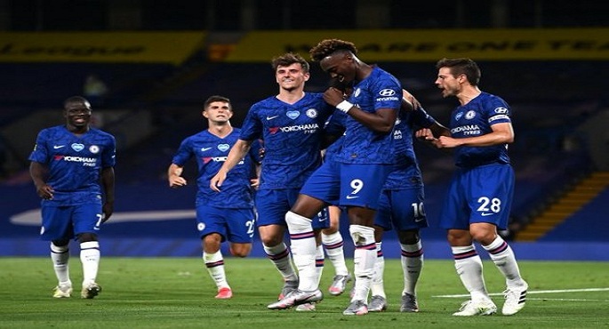 تشيلسي يهزم مانشستر سيتي ويهدي ليفربول الدوري
