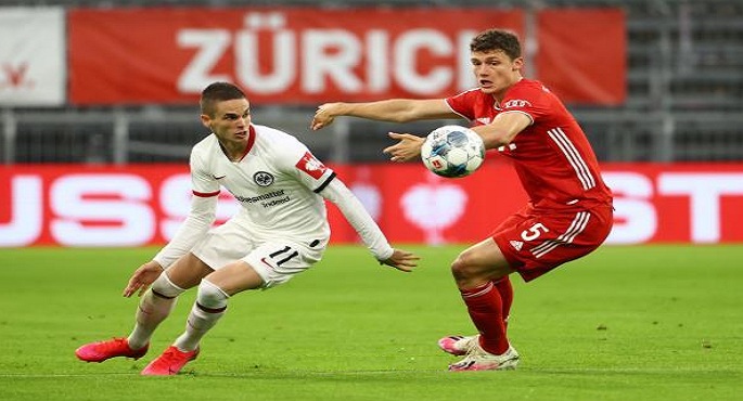 بايرن يهزم فرانكفورت 2-1 ويتأهل لنهائي كأس ألمانيا