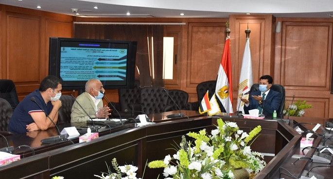 وزير الرياضة يناقش استعدادات استضافة مصر لبطولة العالم لكرة اليد مع اللجنة المنظمة