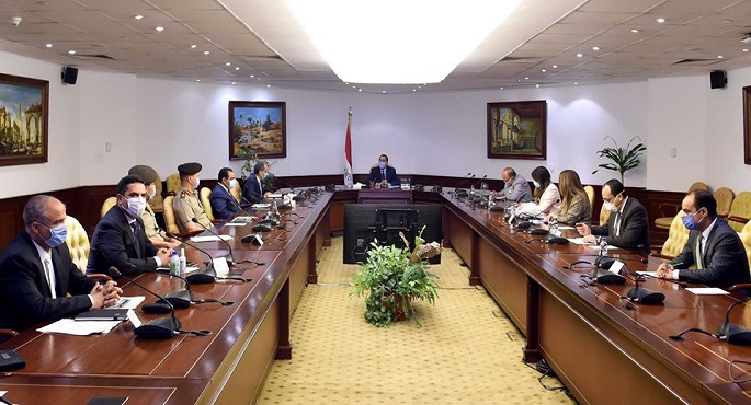 بالفيديو والصور.. مدبولي يتابع ملف الميكنة والتحول الرقمي بالعاصمة الإدارية وبرامج تدريب الموظفين