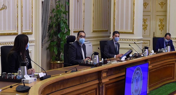 بالصور .. رئيس الوزراء يواصل لقاءاته مع المستثمرين لجذب استثمارات جديدة