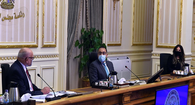 بالصور .. مدبولي يؤكد دعم الحكومة لدور “الهيئة القومة لسلامة الغذاء ” لأداء دورها
