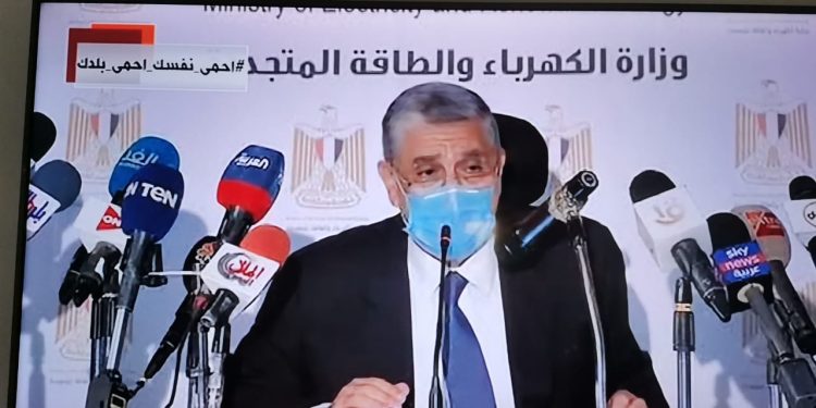 بالفيديو.. شاكر يعلن الأسعار الجديدة لشرائح الكهرباء بزيادة أقل بنحو 2 % من العام الماضى