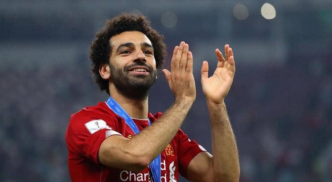 فيفا و كاف يحتفلان بعيد ميلاد محمد صلاح الـ28