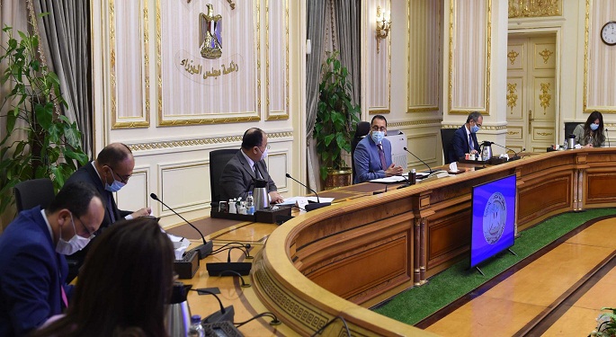 بالصور.. رئيس الوزراء يتابع الموقف التنفيذي لتشغيل منظومة “النافذة الواحدة” بالمراكز اللوجيستية