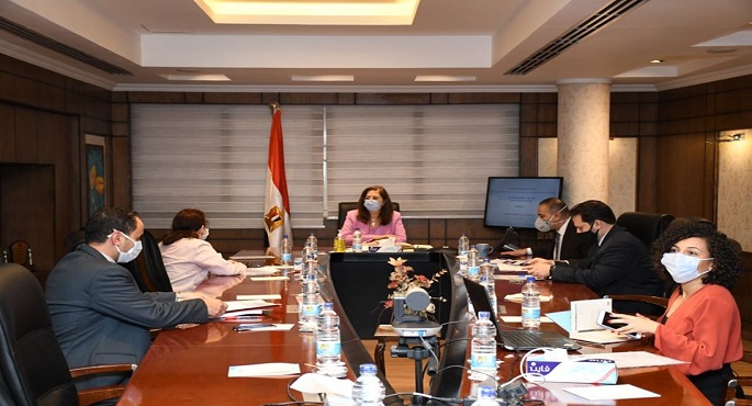 وزيرة التخطيط تبحث مع المدير التنفيذي لمبادرة “نداء” ملف تنمية الصعيد