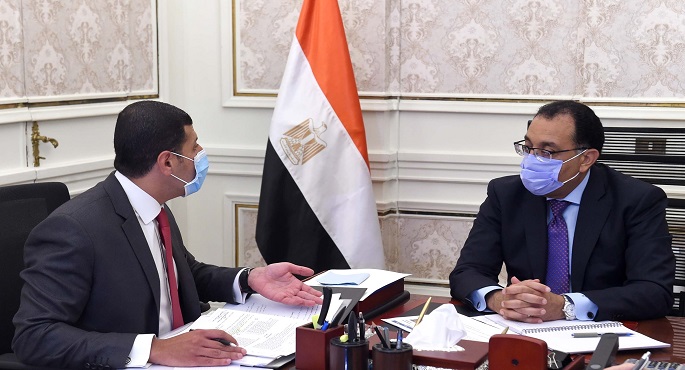 رئيس الوزراء يتابع مع رئيس “هيئة الاستثمار” عددا من الملفات