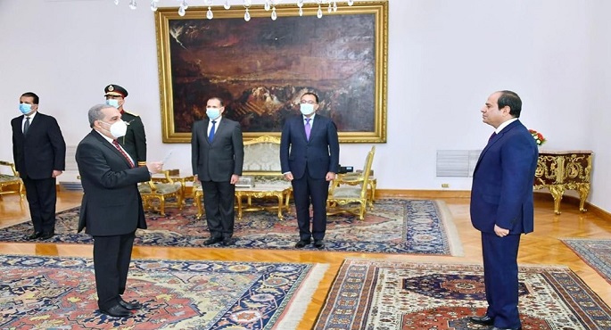 بالفيديو.. الرئيس السيسى يشهد أداء وزير الإنتاج الحربى اليمين الدستورية