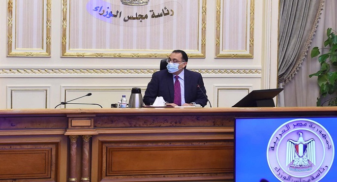 مجلس الوزراء يستهل اجتماعه الاسبوعى بالوقوف دقيقة حداداً على روح الفريق العصار