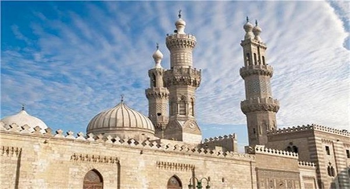 الأزهر يهنيء مسلمي العالم بعيد الأضحى المبارك بـ 12 لغة