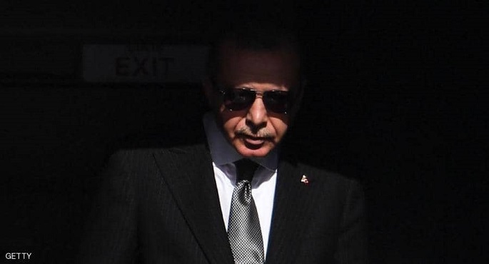 أردوغان يخنق حرية التعبير فى تركيا بالقبضة الالكترونية