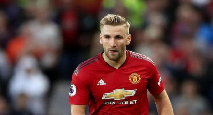 مانشستر يونايتد يعلن غياب مدافعه لوك شاو عن مواجهة تشيلسي في كأس الاتحاد الإنجليزي