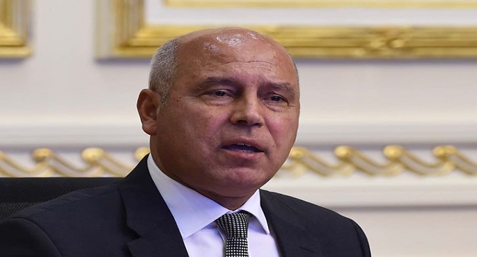 وزير النقل يعلن دخول 38 قطارا جديدا مطورا الخدمة بدءا من غد الخميس