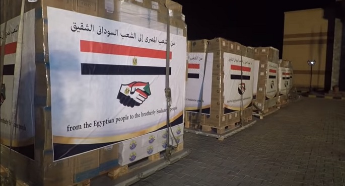 بالفيديو.. مصر ترسل مساعدات طبية لمتضررى السيول من الشعب السودانى الشقيق