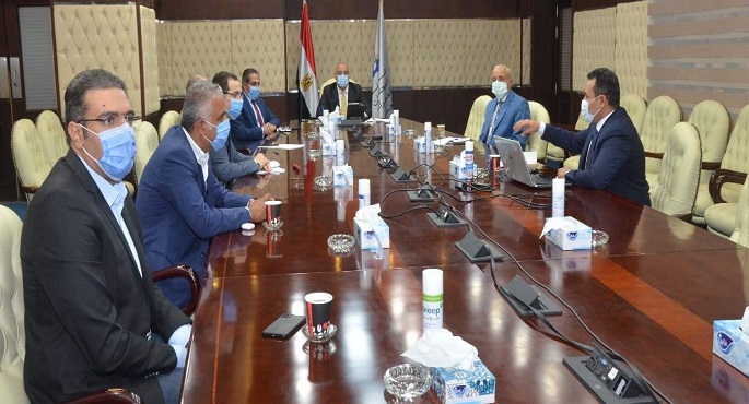 بالصور.. الجزار يستعرض آليات تنفيذ تكليفات الرئيس السيسي بتطوير مدينة سانت كاترين