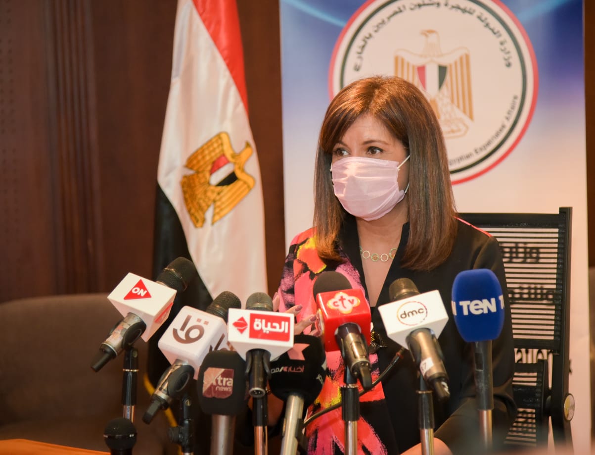 وزيرة الهجرة: نتابع بشكل يومي استفسارات المواطنين بالخارج عن العملية الانتخابية وحريصون على الرد أولا بأول