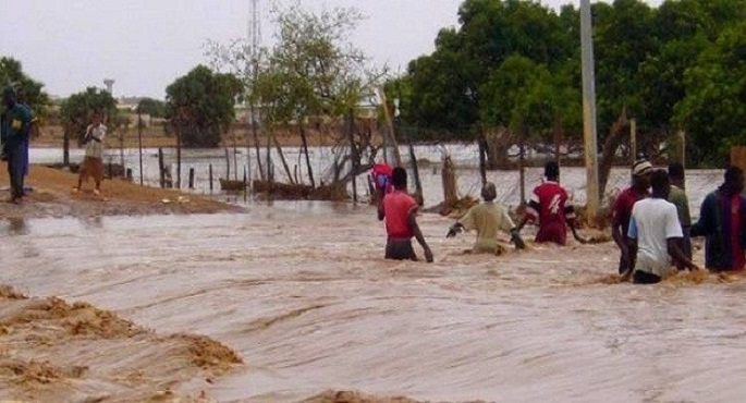 الدفاع المدنى السودانى: مصرع 10 أشخاص وتدمير 3 آلاف منزل بسبب الأمطار والسيول