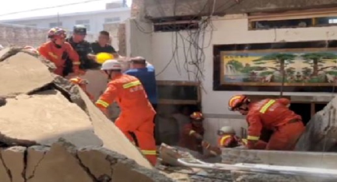 ارتفاع حصيلة ضحايا انهيار مطعم بالصين إلى 29 قتيلا