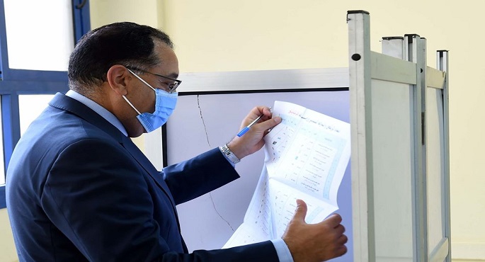 بالفيديو والصور.. رئيس الوزراء يدلي بصوته في انتخابات مجلس الشيوخ.. ويدعو جموع المصريين للمشاركة الفاعلة