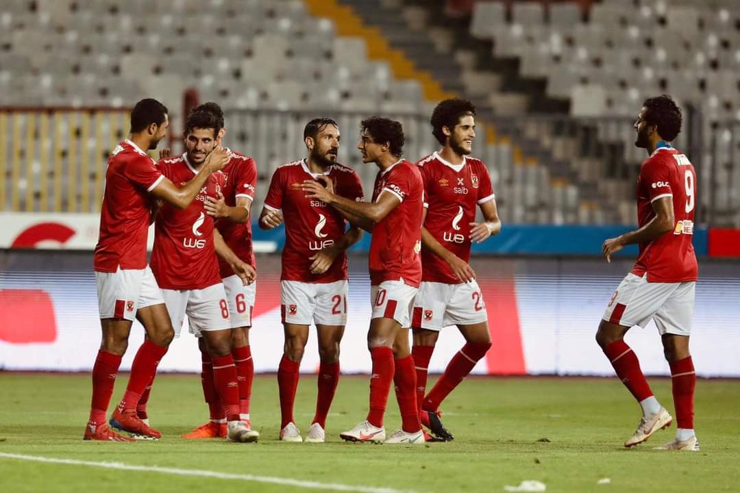 الأهلي يواصل صدارته للدوري بالفوز على المصري البورسعيدي 2- صفر