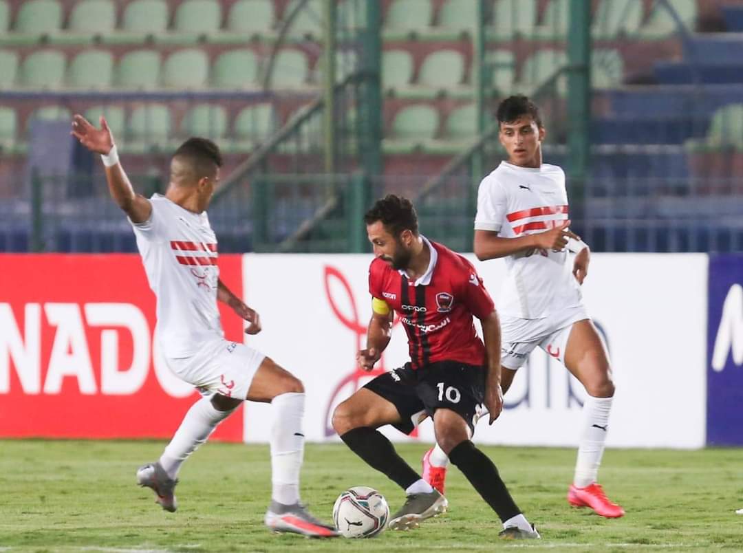الزمالك يفقد نقطتين في مشواره بالدوري بتعادله السلبي مع نادي مصر