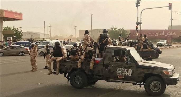 السودان يعزز الأمن في بورتسودان بعد مقتل 32 في اشتباكات قبلية
