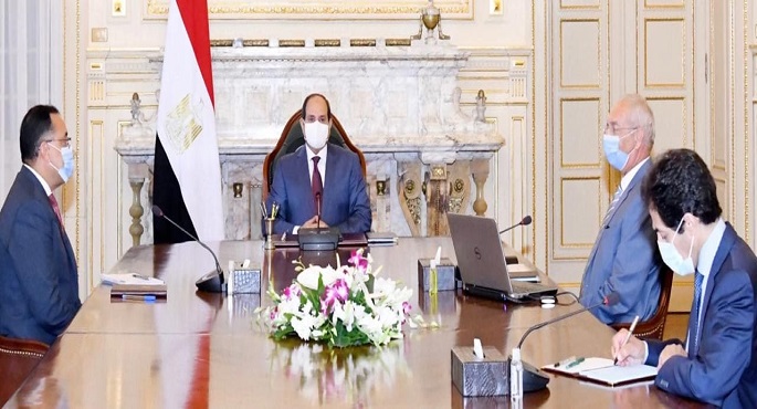 الرئيس السيسي  يوجه بتركيز نشاط المناطق الصناعية في المنطقة الاقتصادية لقناة السويس على توطين الصناعة