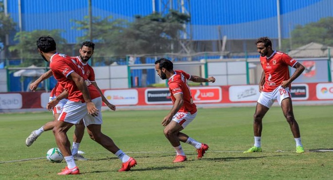 الأهلى يواصل تدريباته استعداداً لمواجهة أسوان دون راحة